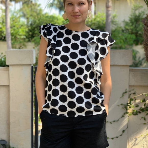 Polka Dot Ruffle Sleeve Top & Skirt Set - Picture 4 of 4